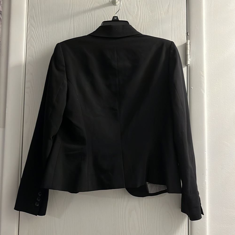 Blazer - Picture 2 of 2